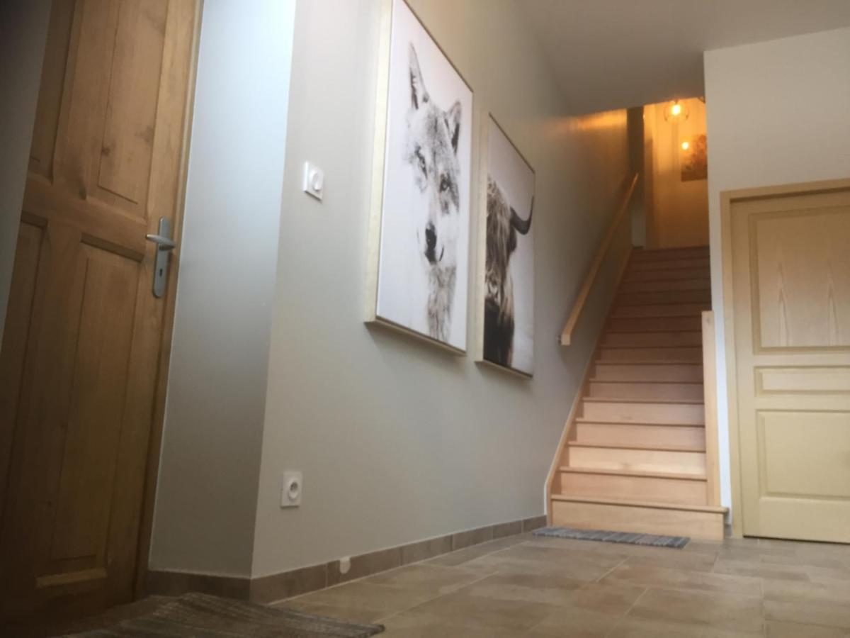 Spacious Apartment In Old Farm Close To Lac De Vouglans La Tour-du-Meix Exteriér fotografie